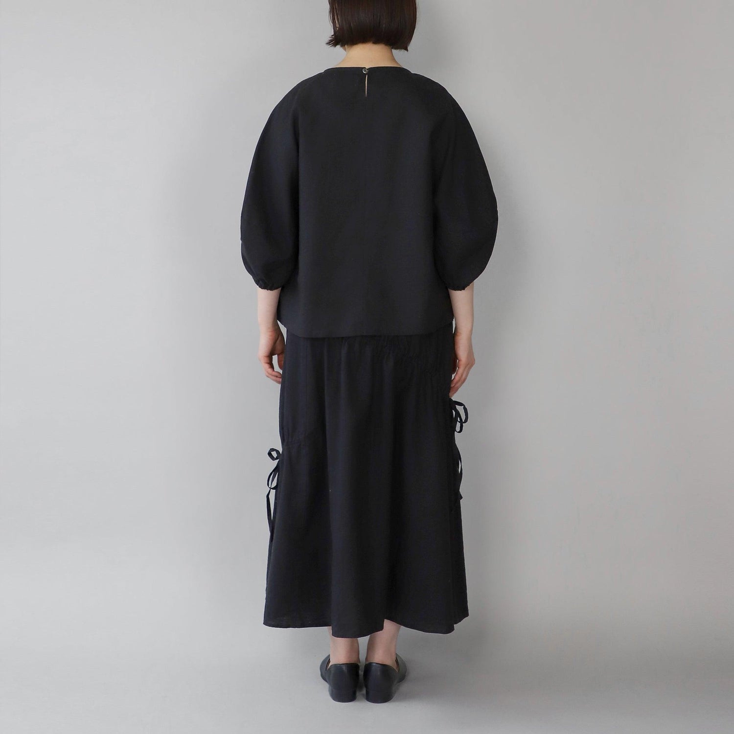 リループバルーンブラウス WE2401G002 Black