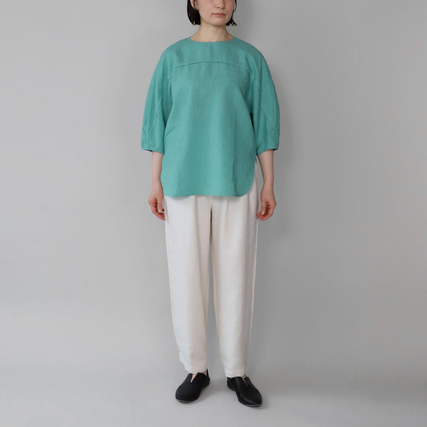 ヘンプフェザーブラウス WE2401G012 Emerald