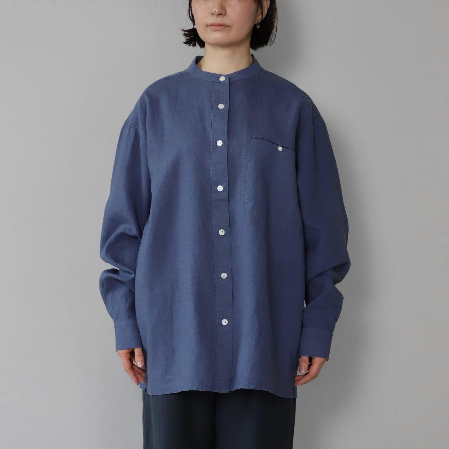 ヘンプフェザーシャツ WE2401G013 Dark Blueヘンプフェザーシャツ WE2401G013 Dark Blue