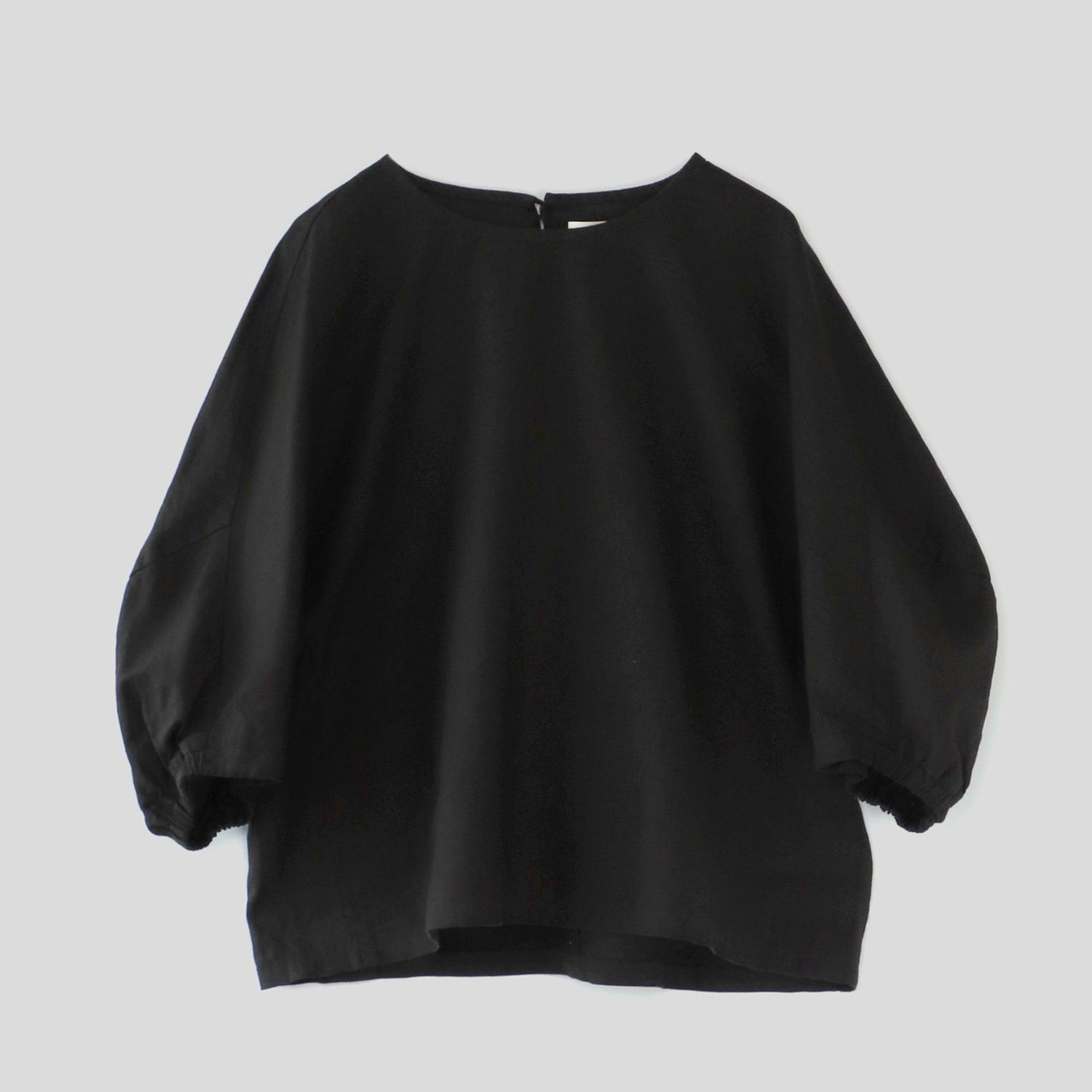 リループバルーンブラウス WE2401G002 Black