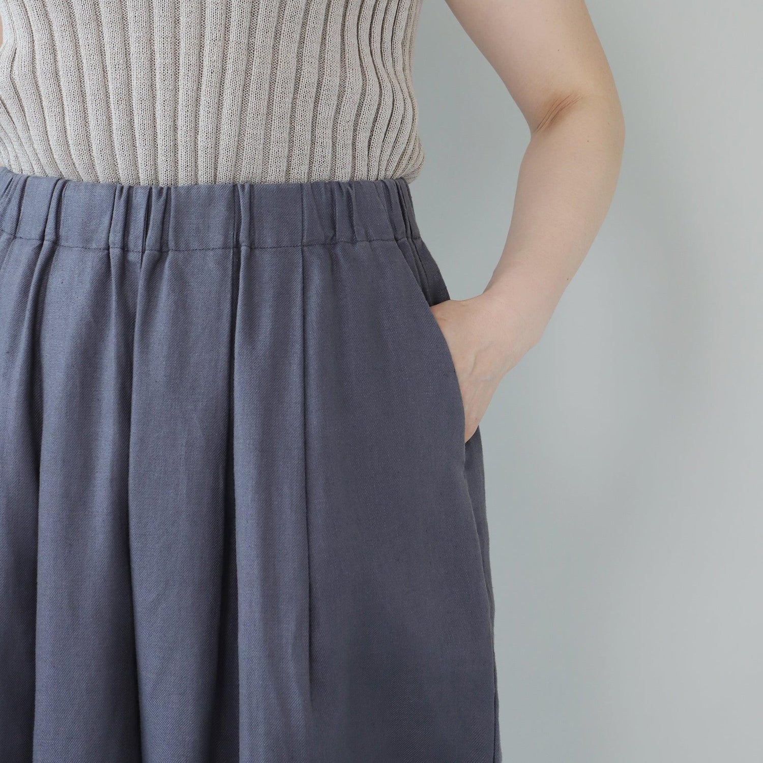 WE2501G005 ヘンプワイドコクーンパンツ