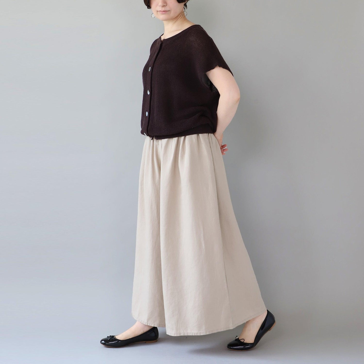 WE2501G001 ヘンプ ギャザーワイドパンツ