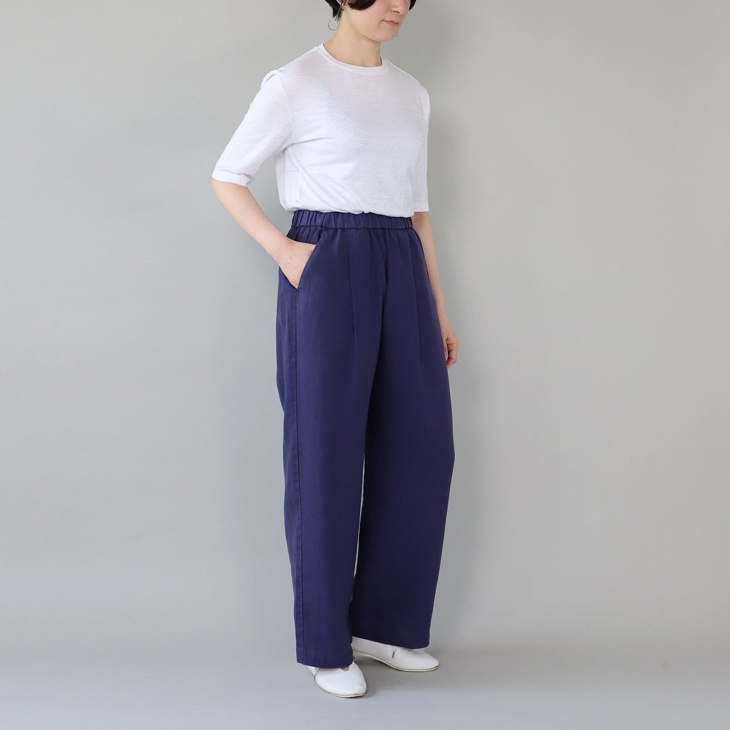 WE2501G002 ヘンプ タックイージーパンツ