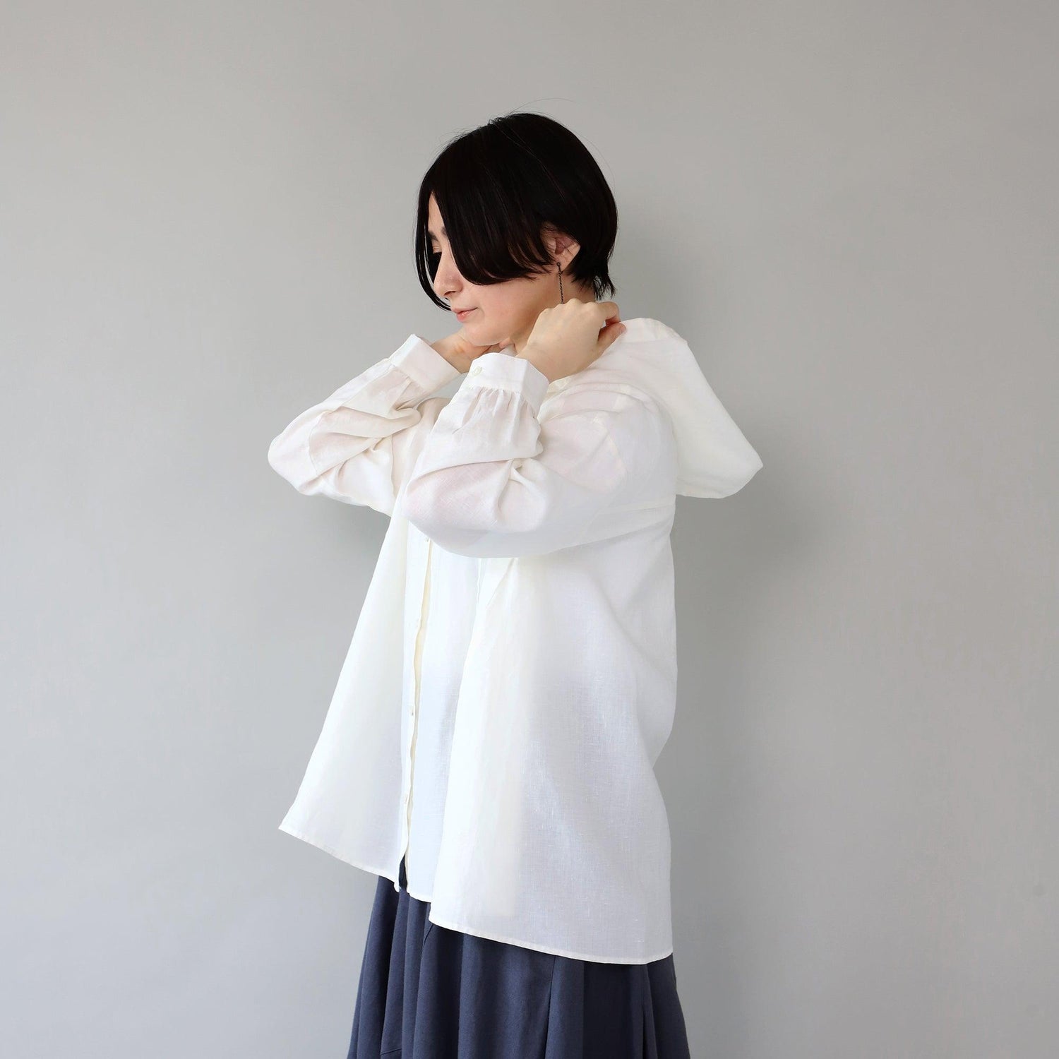 WE2501G006 ヘンプフーディシャツ