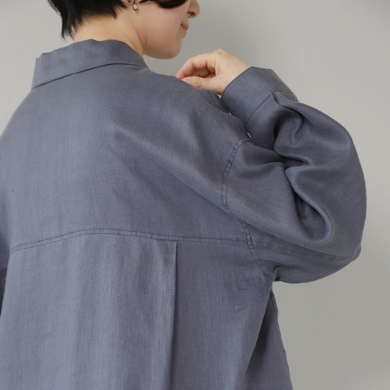 WE2501G008 ヘンプツイルシャツジャケット