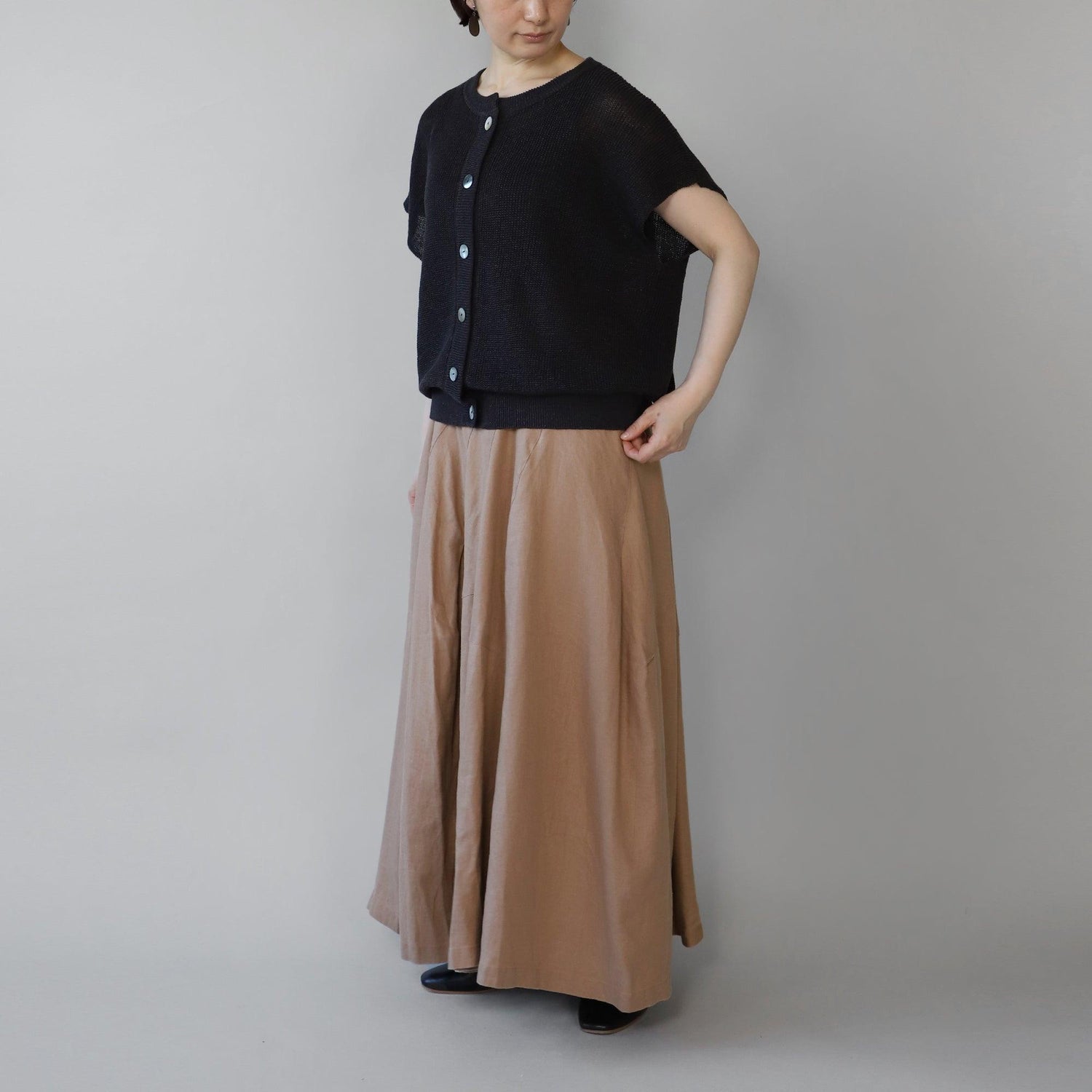 ヘンプコットンコクーンプルオーバー WE2401G016 Black