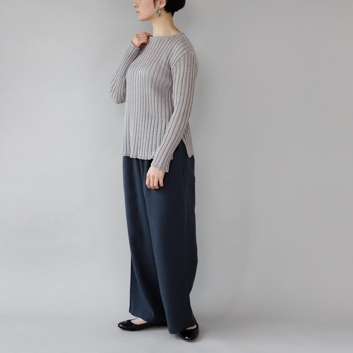 ヘンプコットンニット ロングスリーブ WE2301G011 全身