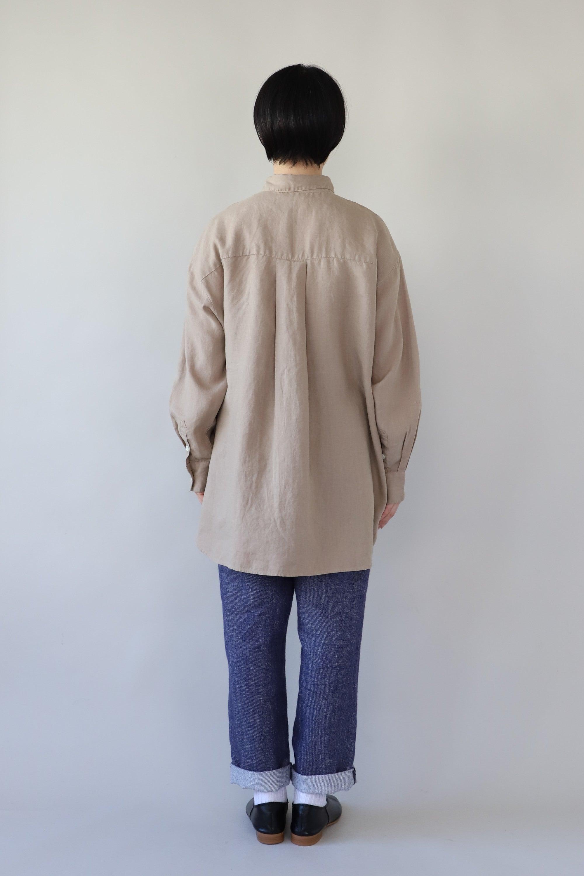 ヘンプショップシャツ WE2301G003 Beige 全身