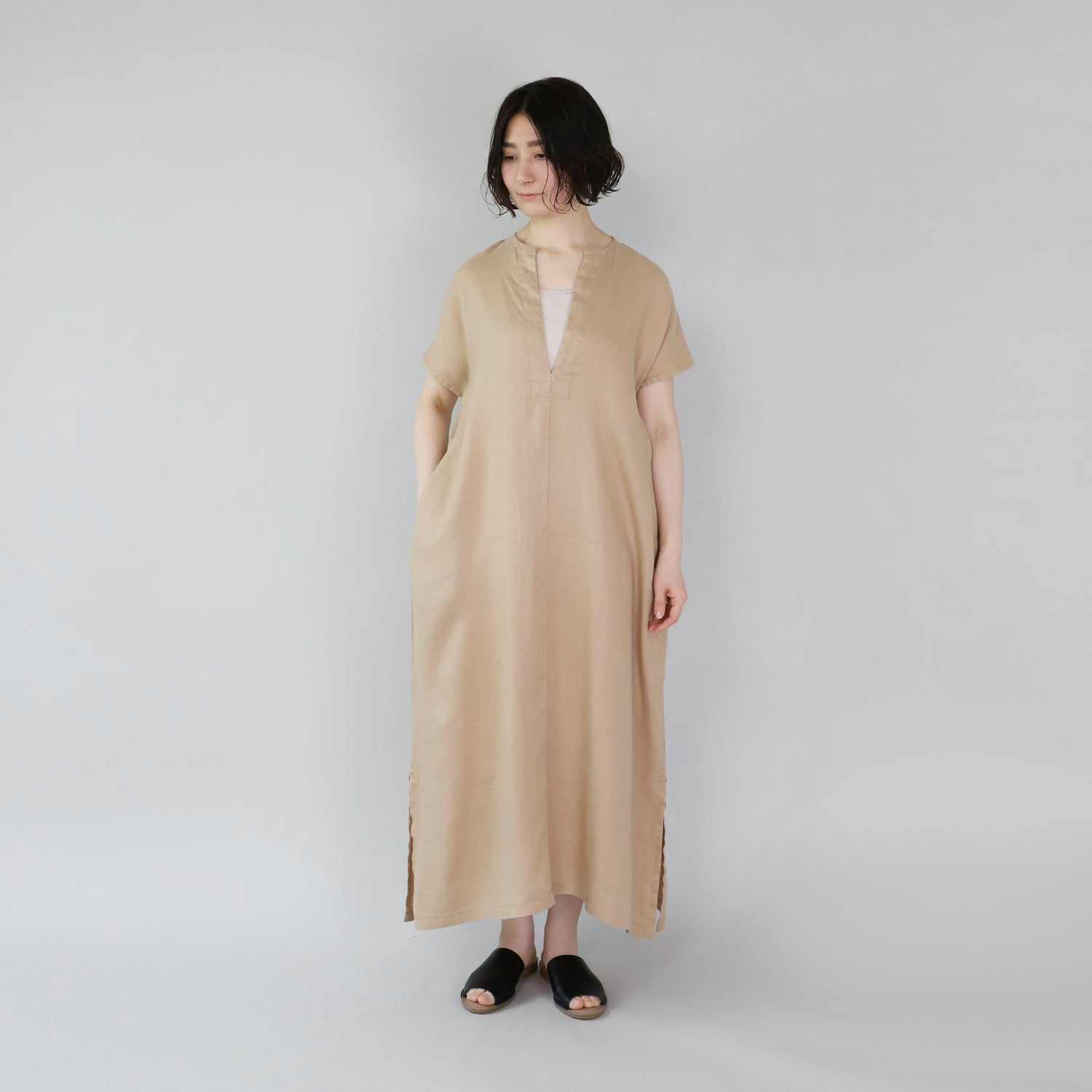 スキッパーフレンチスリーブワンピース