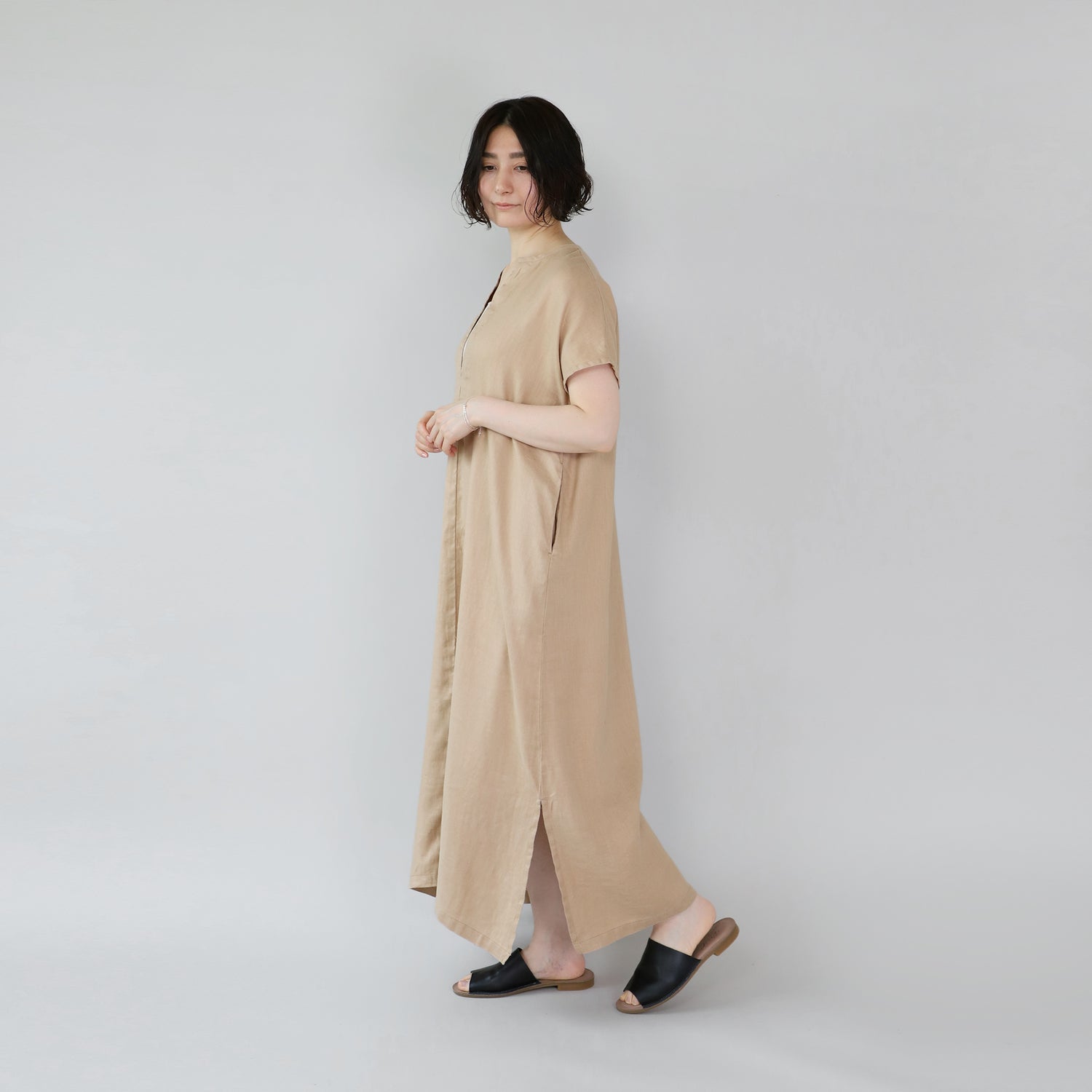 スキッパーフレンチスリーブワンピース