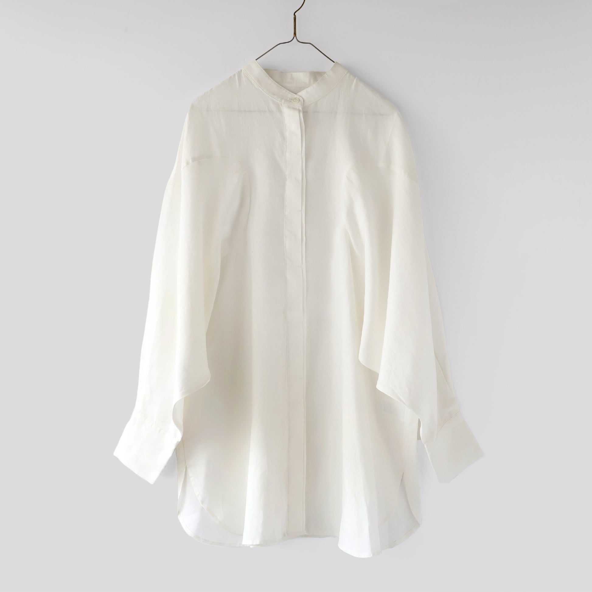 ヘンプ　デザインスリーブシャツ　WE2301G006　White